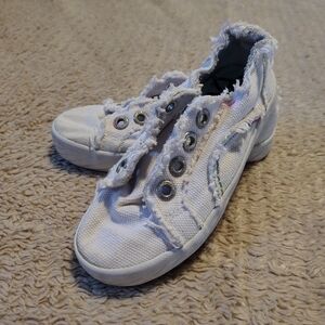 Blu D'or Girls White Sneakers Tennis Shoes Memory Foam Comfortable Sz 11